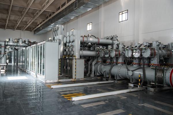 新增36萬千伏安！重慶今年度夏首個220千伏新建變電站工程投運(yùn)(圖2)