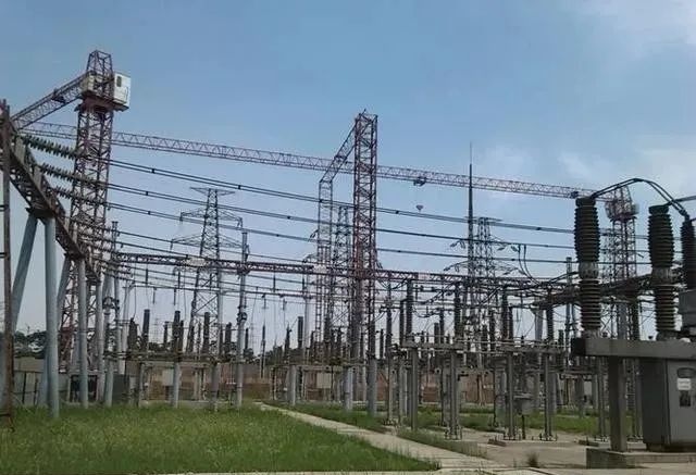 變電站的工作原理是什么？是怎么把幾千萬伏的高壓電變成220伏的(圖1)