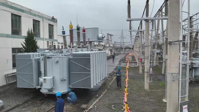 110千伏隴縣變電站增容改造工程順利完成(圖2)