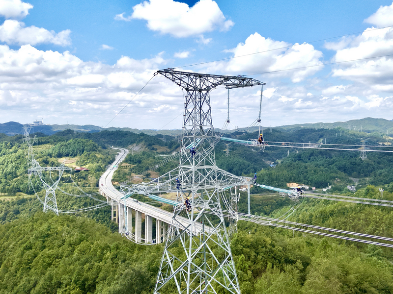 貴州史上投資規(guī)模最大輸變電工程投運(yùn)(圖3)