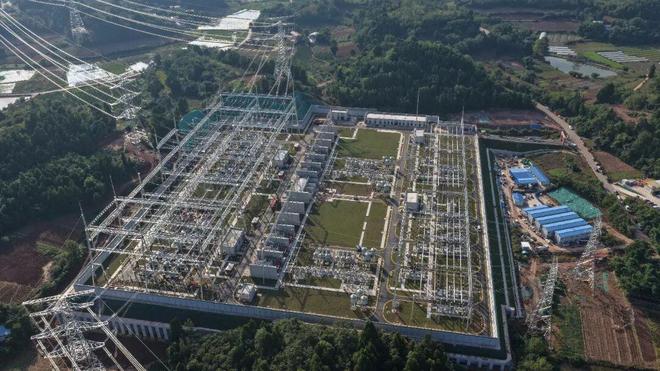 簡陽首座500千伏輸變電站正式投運(圖3)